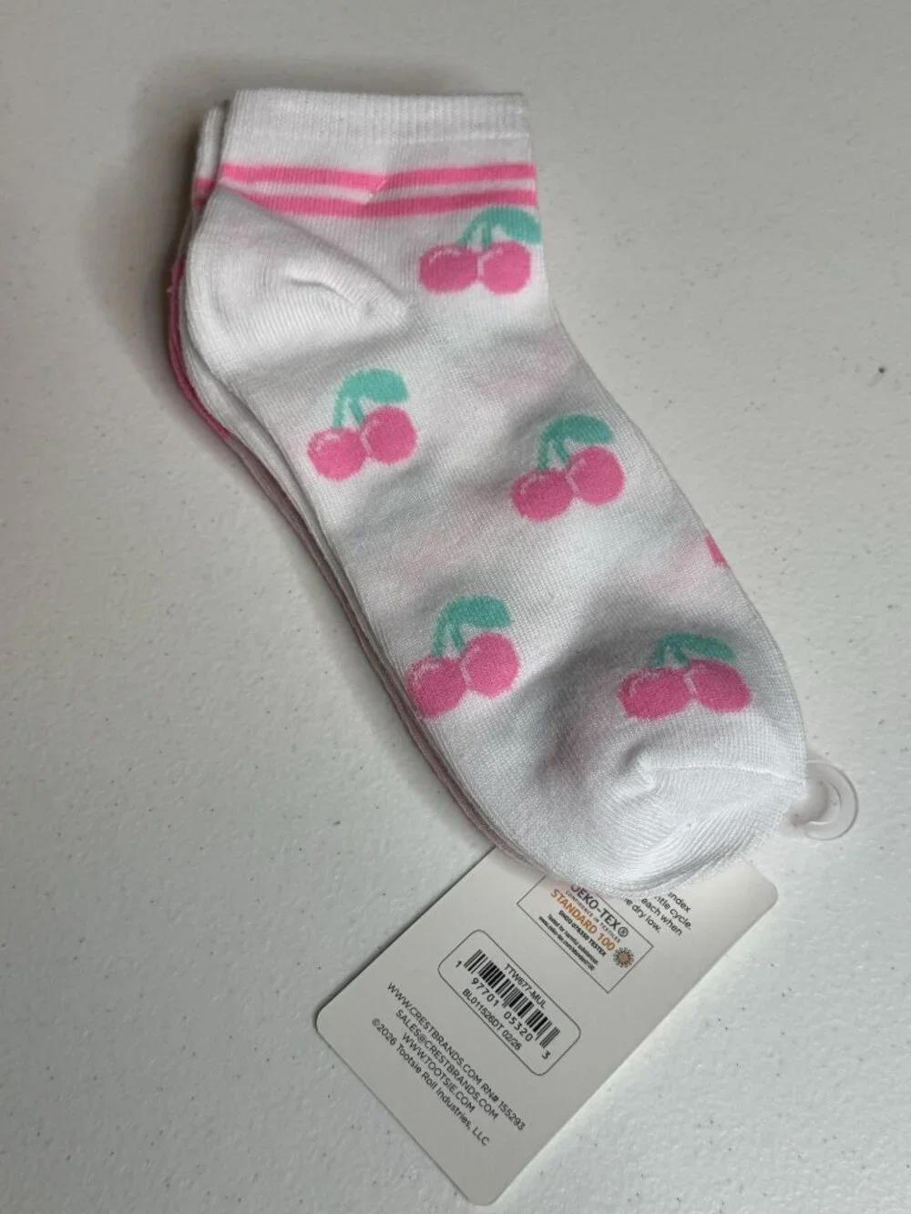 Charms Cherry Blow Pop 2 Pair Low Cut Ankle Socks Womens 4-10 Pink NWT